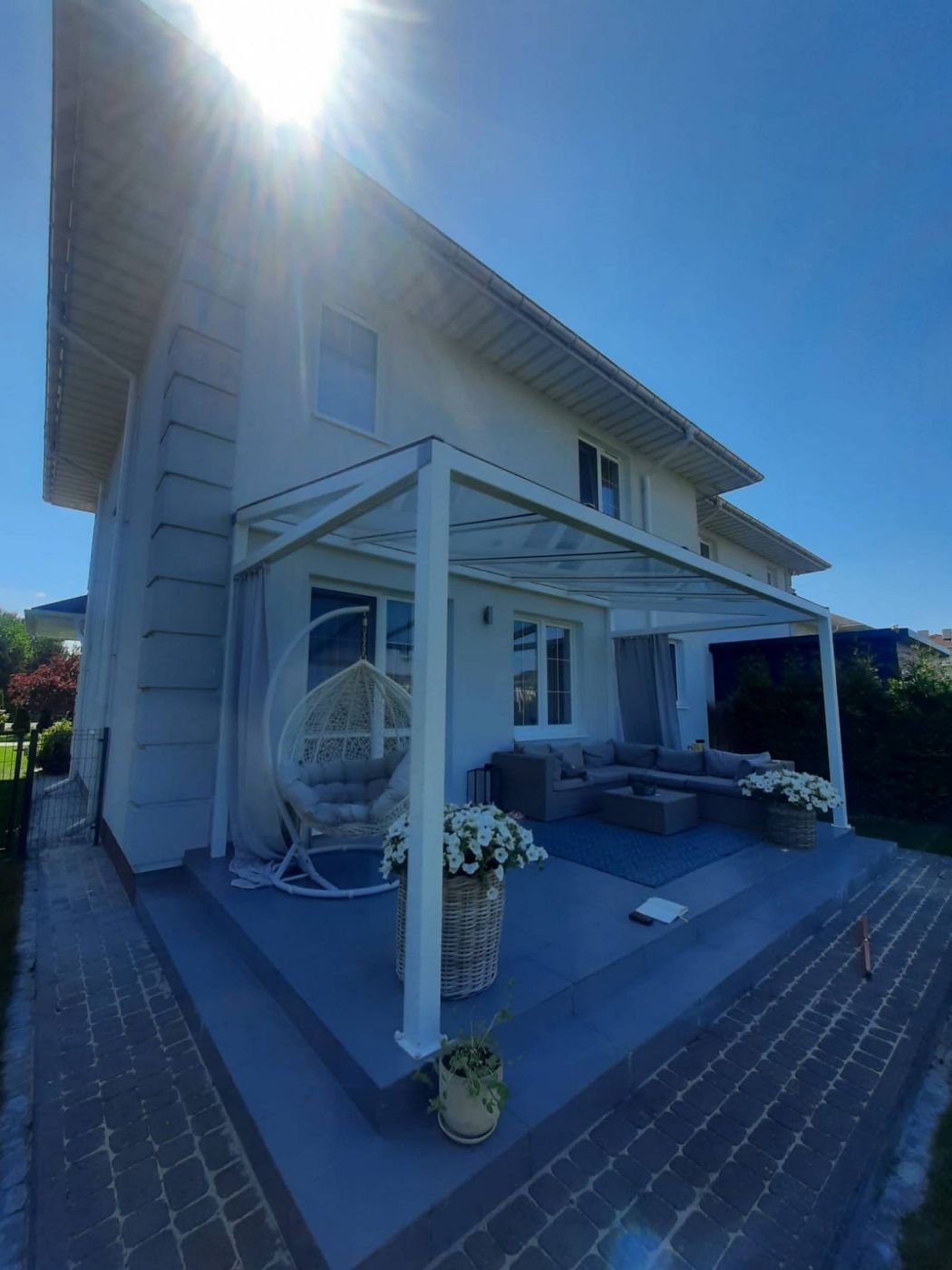 Realizacja werandy lub pergoli 83